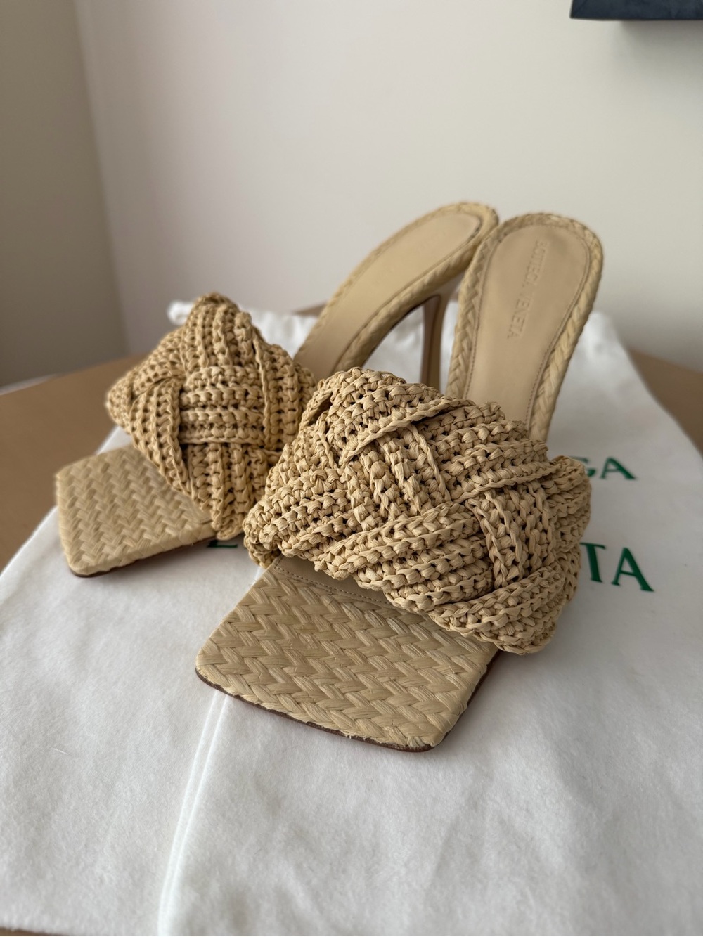 Bottega Veneta Lido Raffia Mules